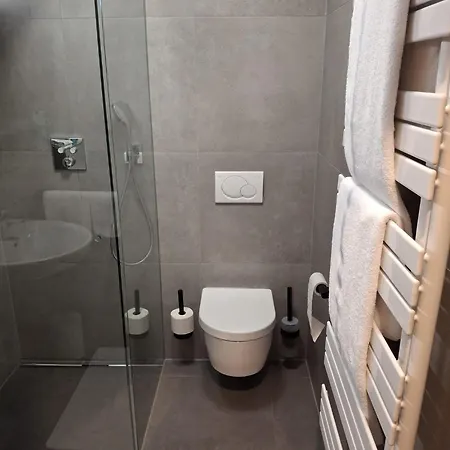 Szálloda Am Hardtsee Ubstadt-Weiher