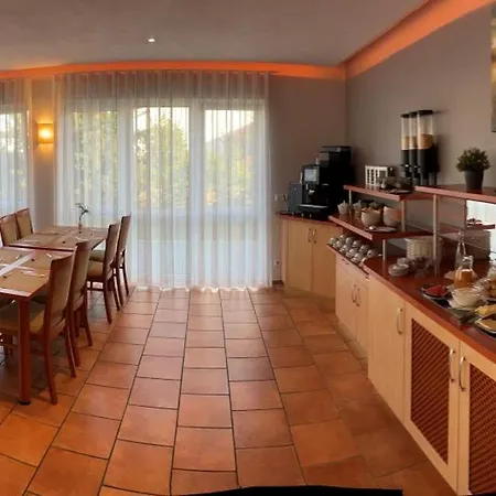 Am Hardtsee Hotel Ubstadt-Weiher